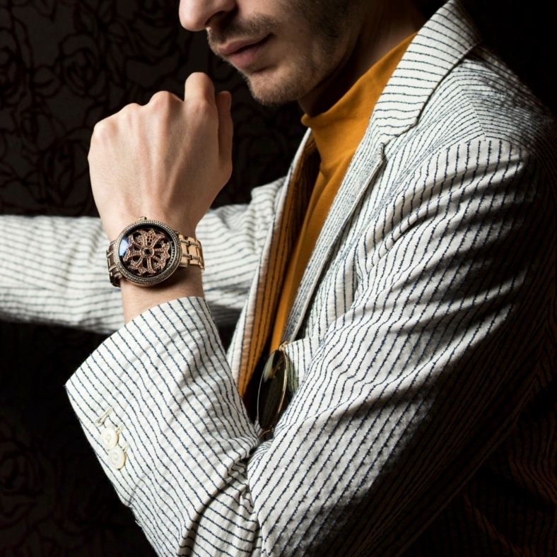 LILY LIMITED 46MM BLACK x GOLD