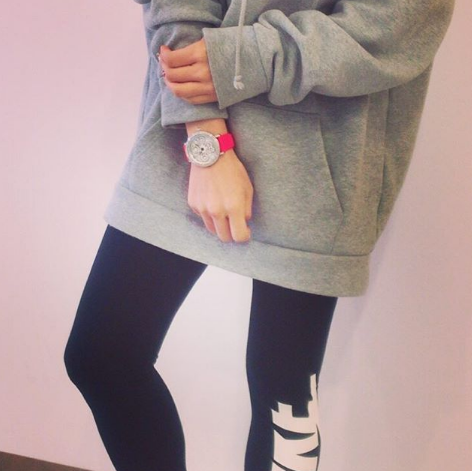 LILY 46MM FRESH PINK×SILVER <シリコンベルト>