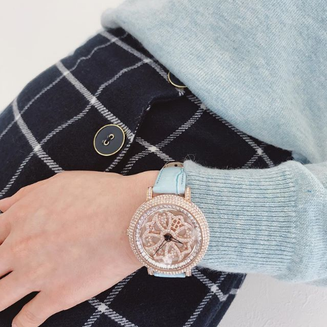 LILY 40MM SKY×GOLD <革ベルト>