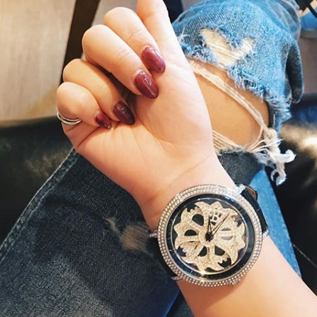 LILY 46MM BLACK x SILVER <革ベルト>230123