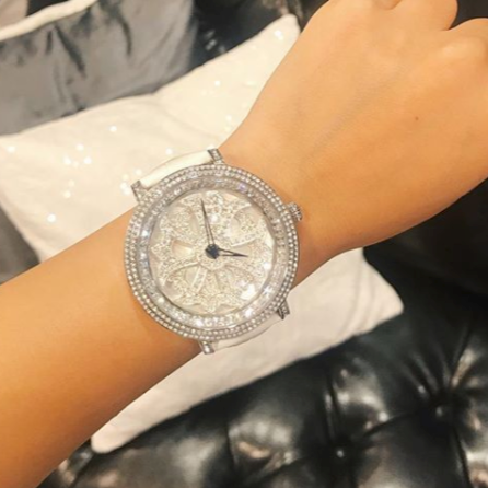 LILY 46MM WHITE x SILVER <革ベルト>